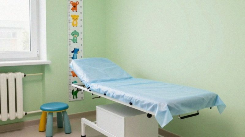 Kiedy skonsultować problemy z sikaniem lub kupką?