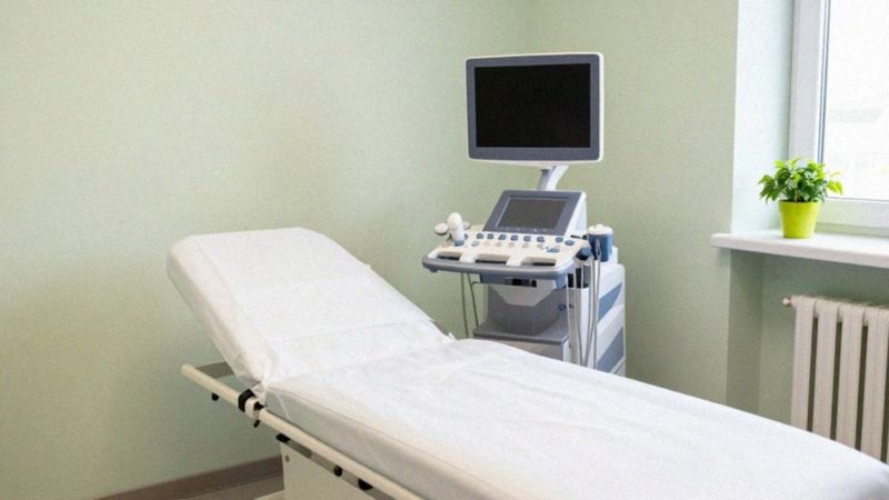 Jakie są wczesne objawy ciąży pozamacicznej?