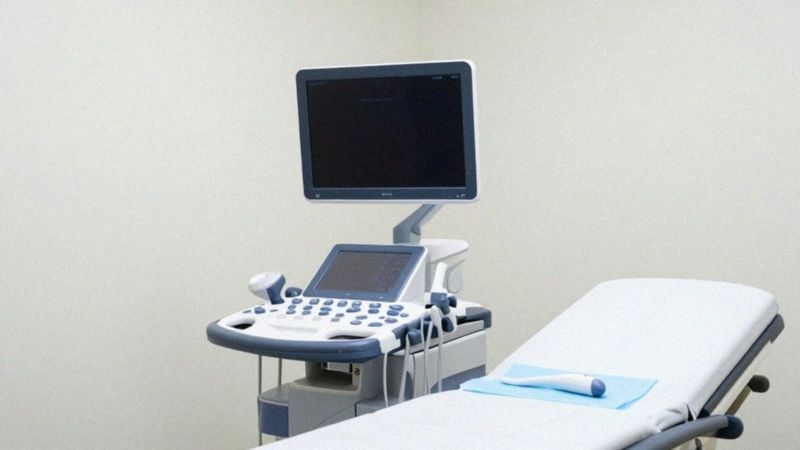 Jak rozwijają się płody w 30 tygodniu ciąży bliźniaczej?