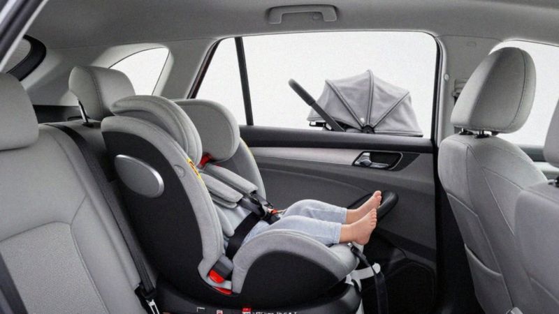 Jak zorganizować transport i fotelik samochodowy?