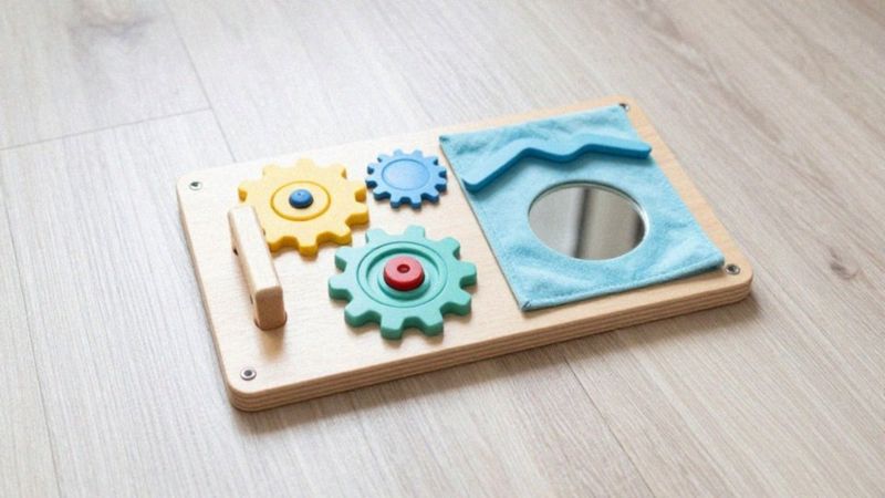 Dla jakiego wieku jest tablica manipulacyjna?
