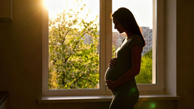 Czy brak wymiotów w ciąży to zły znak? Przyczyny i porady dla przyszłych mam