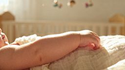 Czy potówki są zaraźliwe? Przyczyny i objawy wysypki