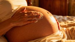 Rozstępy na biodrach w ciąży — jak im zapobiegać i jak pielęgnować skórę?