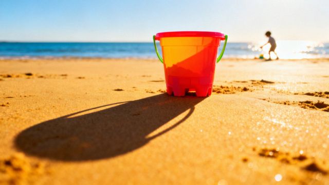 Wiaderko do piasku Wader — idealne akcesorium do zabawy na plaży i w piaskownicy