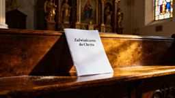 Zaświadczenie do chrztu — jak pobrać i wypełnić dokumenty?
